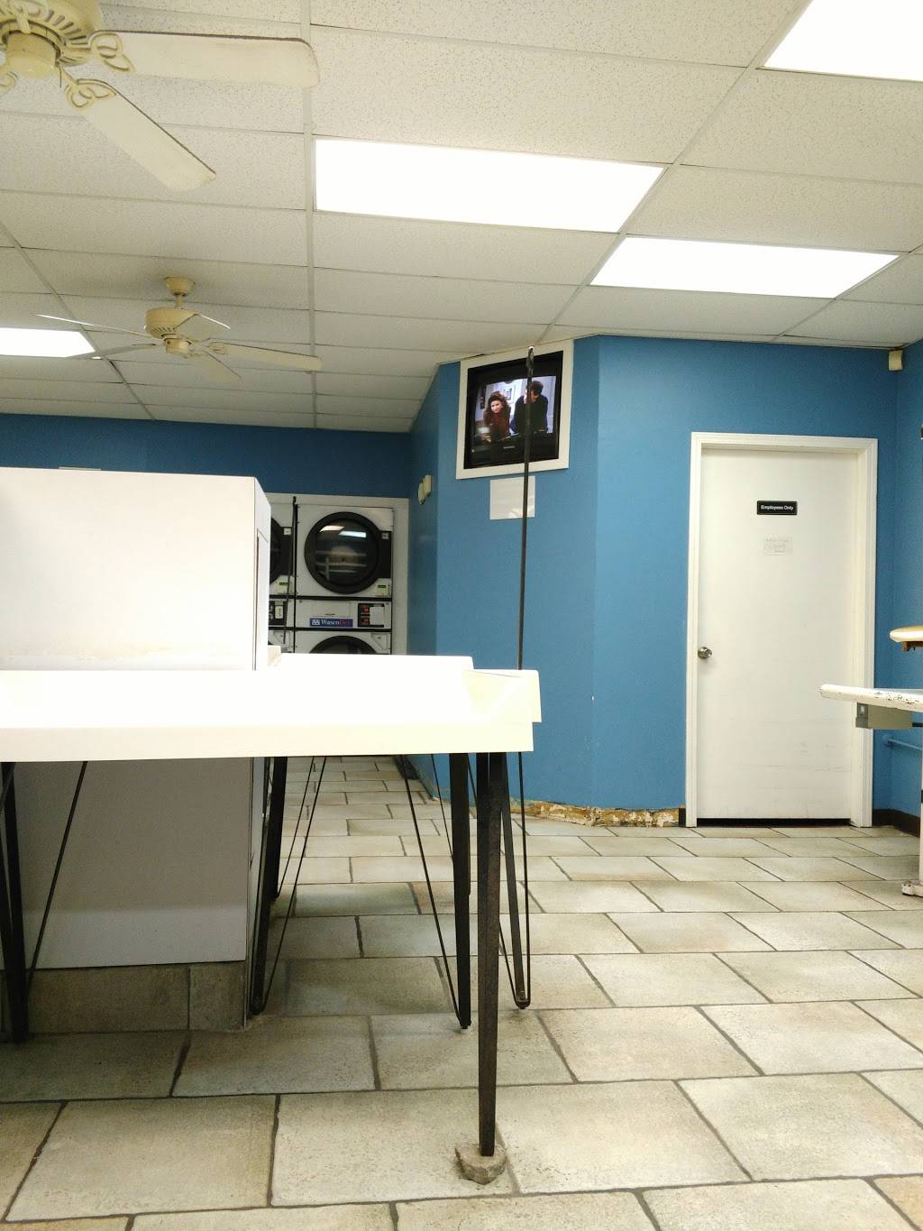 Laundry Station IV | 4828 N Peoria Ave, Tulsa, OK 74126, USA | Phone: (918) 430-0988