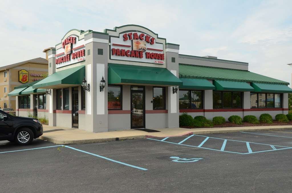 Star Pancake House And Grill | 6011 Gateway Dr, Plainfield, IN 46168, USA | Phone: (317) 707-7574