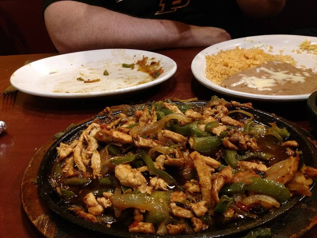 El Nopal | 7600 IN-64, Georgetown, IN 47122, USA | Phone: (812) 951-2801