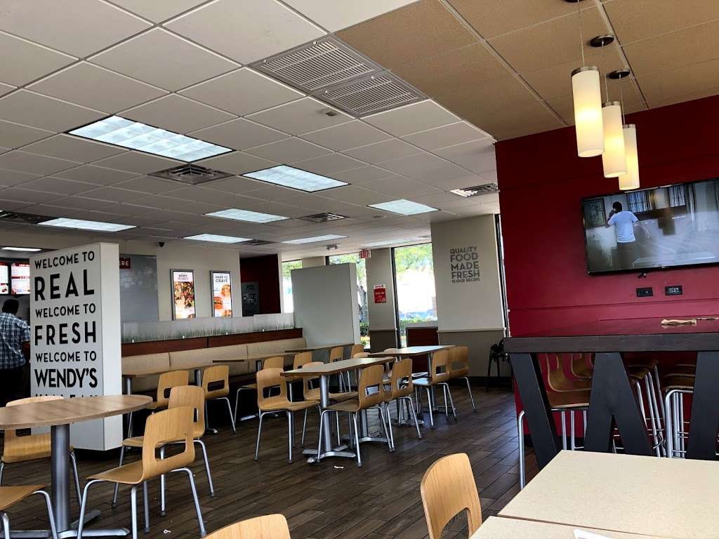 Wendys | 365 W 78th Rd, Hialeah, FL 33014, USA | Phone: (786) 217-6810