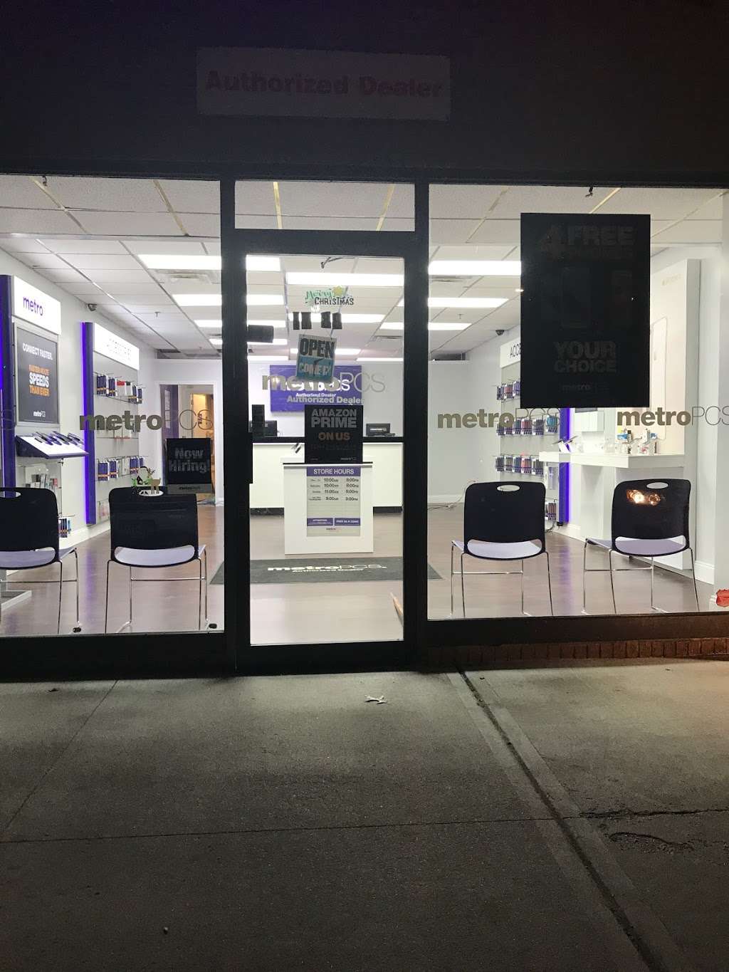 Metro by T-Mobile | 1789 Dutch Broadway, Elmont, NY 11003, USA | Phone: (516) 502-4550