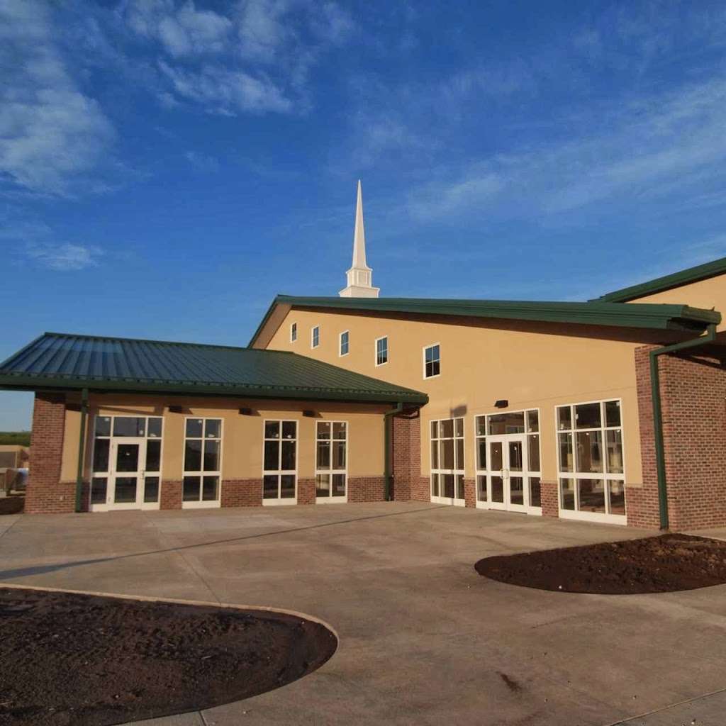 Grace Community Church | 1520 DD Hwy, Smithville, MO 64089, USA | Phone: (816) 532-3737