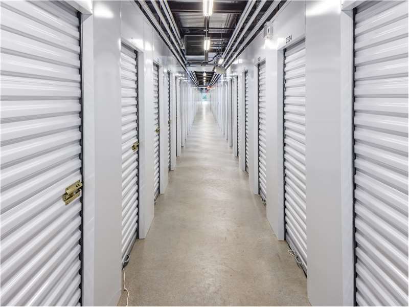 Extra Space Storage | 43923 Centergate Dr, Ashburn, VA 20148 | Phone: (571) 577-6301