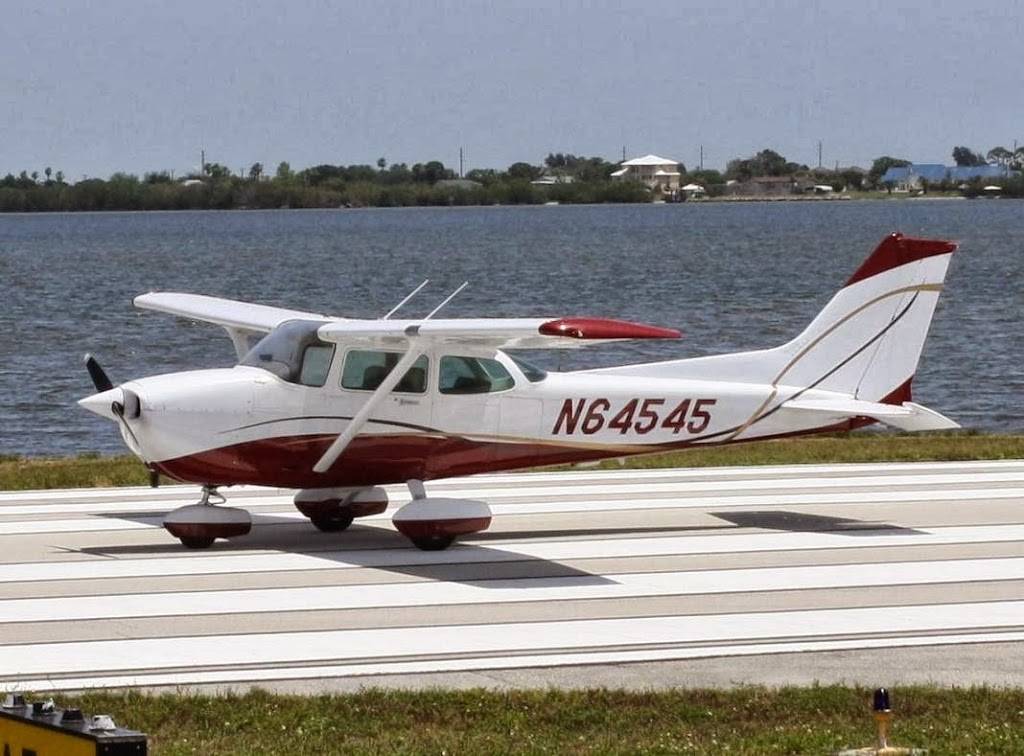 Voyager Aviation International LLC | 475 Manor Dr, Merritt Island, FL 32952, USA | Phone: (321) 454-3090