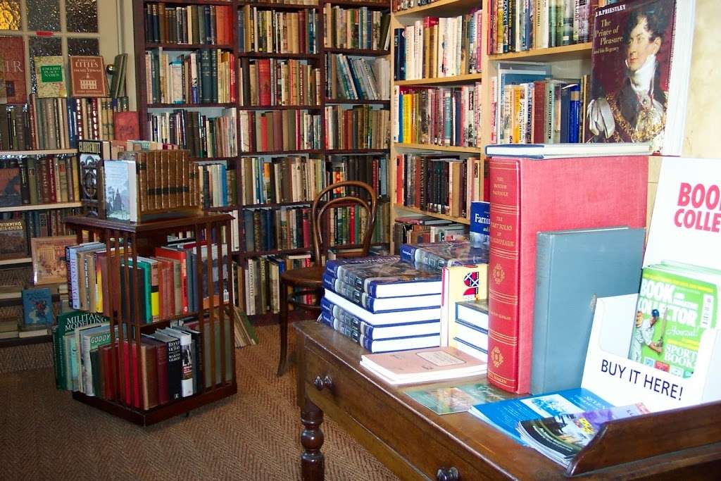 Wadard Books | 5-6 High St, Farningham, Dartford DA4 0DG, UK | Phone: 01322 863151