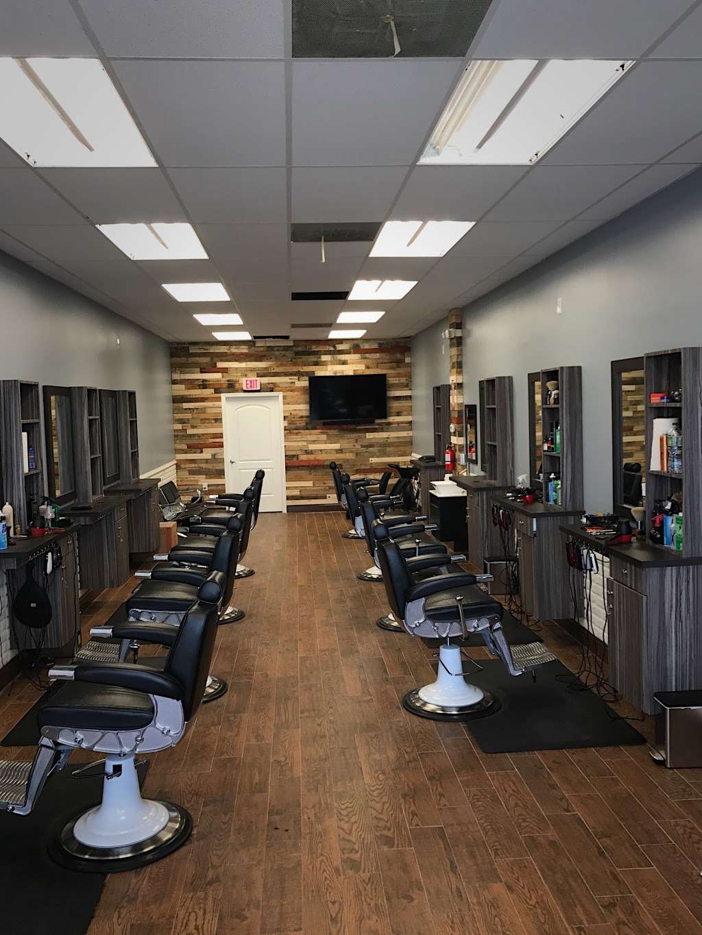 The Standard Barbershop | 1195 Sunrise Hwy, Copiague, NY 11726 | Phone: (631) 800-9404