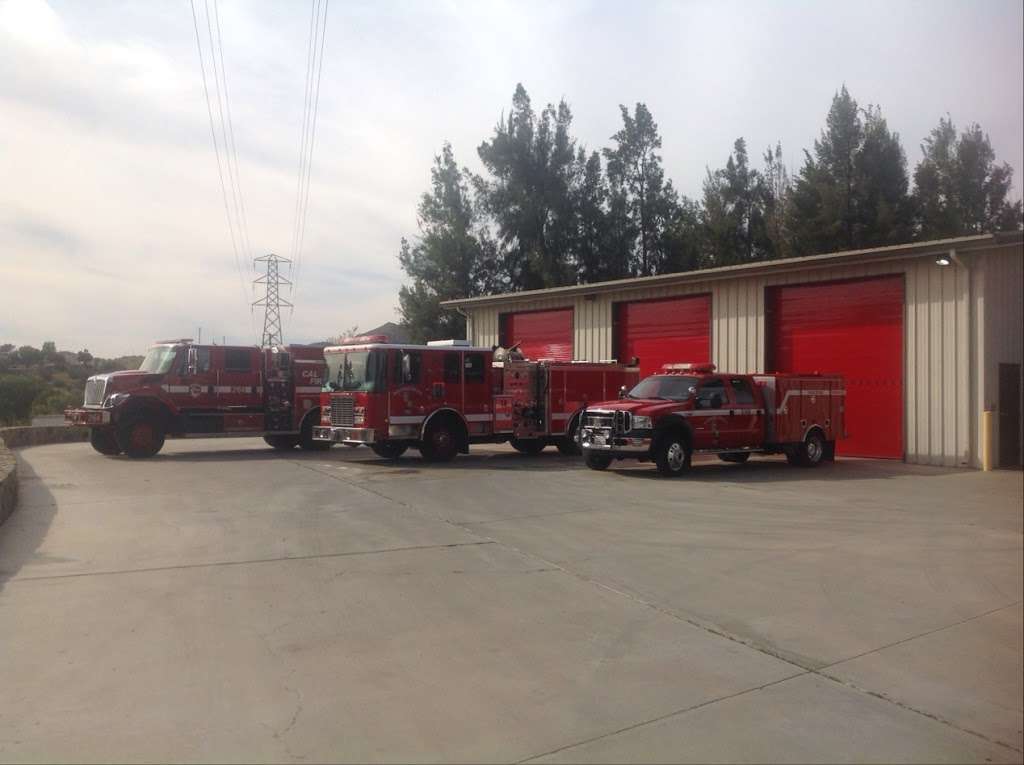 Riverside County Fire Department Station 18 / Cal Fire West Rive | 7545 Mission Boulevard, Jurupa Valley, CA 92509, USA | Phone: (951) 685-5260