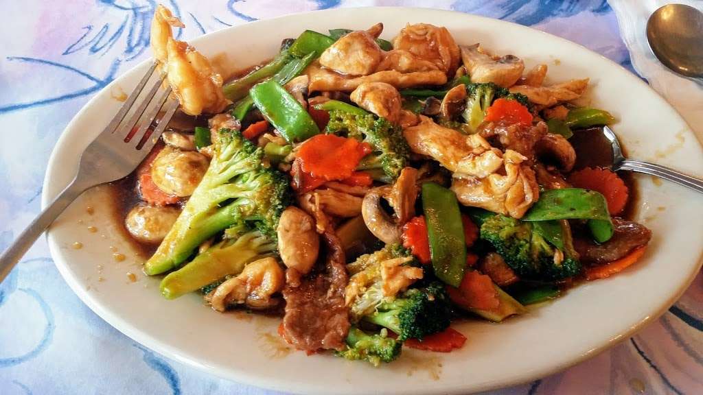 Taipei Chinese Restaurant | 2211 NW Military Hwy, Castle Hills, TX 78213, USA | Phone: (210) 366-3012