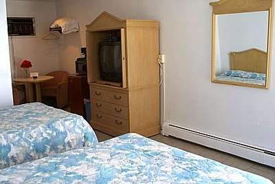 Aquarius Arms Motel Efficiency Suites | 209 Kearney Ave, Seaside Heights, NJ 08751, USA | Phone: (732) 793-0011