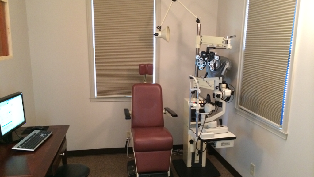 Hedges Family Eyecare | 1 Manor Dr, Danville, IN 46122, USA | Phone: (317) 745-2020