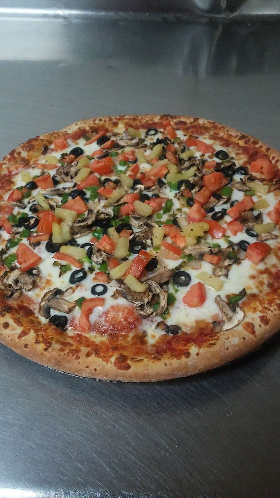 Double or Nothin Pizza | 2411 S Vineyard Ave E, Ontario, CA 91761 | Phone: (909) 947-6010