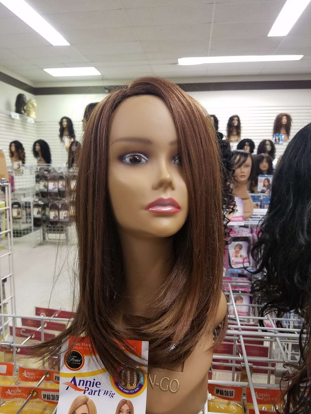 Hair & Beauty Supply | 17551 Imperial Valley Dr, Houston, TX 77060, USA | Phone: (281) 872-9449