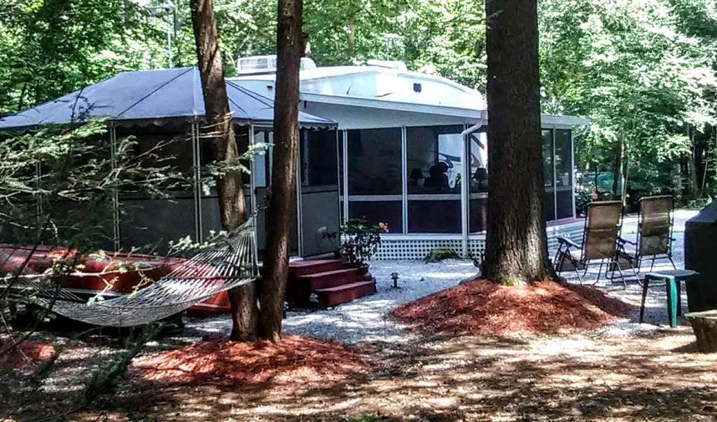 Sunset Park Campground | 104 Emerson Ave, Hampstead, NH 03841, USA | Phone: (603) 329-6941