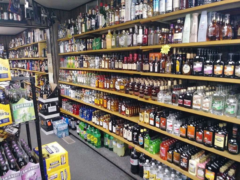 Pats Liquors | 1 W, Hwy 20, Porter, IN 46304, USA | Phone: (219) 926-5460