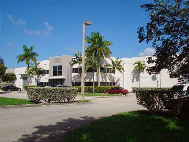 Warehouses for Rent Lease Sale Miami Doral Hialeah | 8855 NW 35th Ln, Doral, FL 33172, USA | Phone: (305) 595-1330