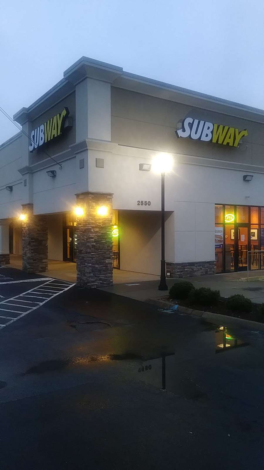 Subway | 2550 West Main St., Suite #125, Rawlinson Plaza, Rock Hill, SC 29732 | Phone: (803) 328-5445