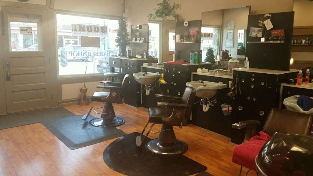 Parkers Place Barbershop/Salon | 4755 S Packard Ave, Cudahy, WI 53110, USA | Phone: (414) 899-2834