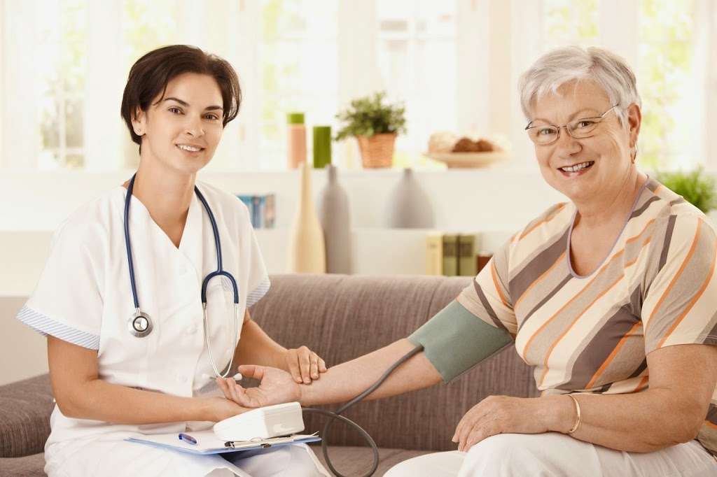 East Lake Medical Clinic | 4737 Old Canoe Creek Rd, St Cloud, FL 34769, USA | Phone: (407) 705-3222
