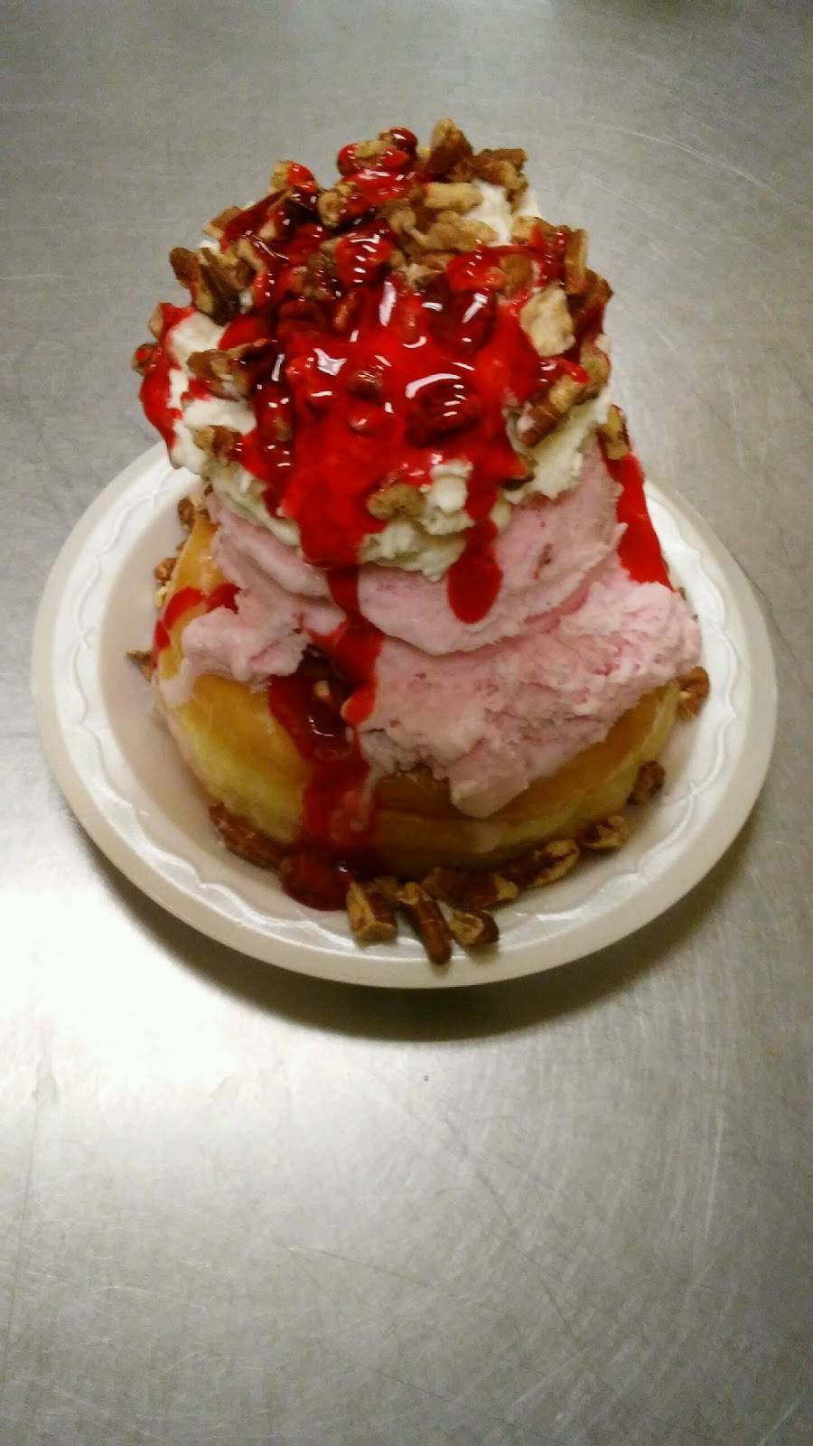 Angkor Donuts and Daliz Ice Cream | 6514 W Bethany Home Rd, Glendale, AZ 85301, USA | Phone: (623) 915-3254