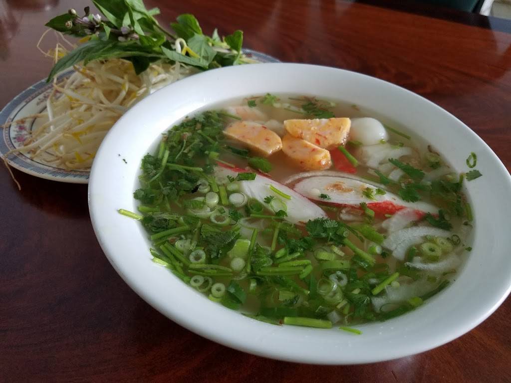 Pho Paradise Restaurant | 1848 N First St, Fresno, CA 93703, USA | Phone: (559) 264-9025