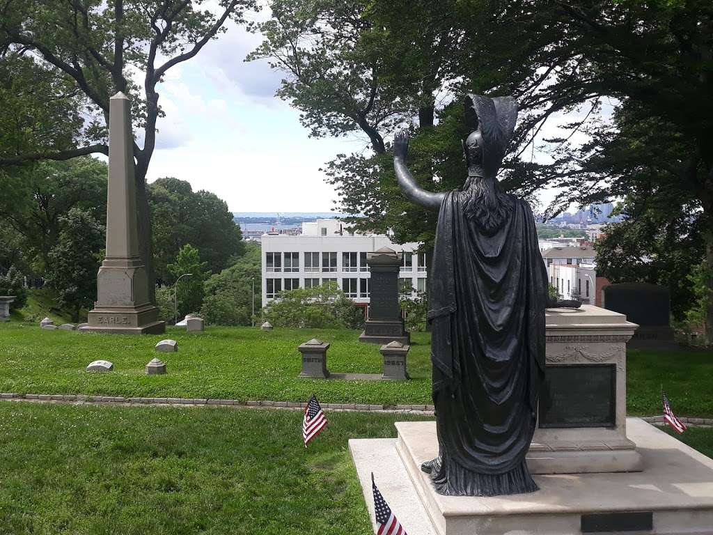 Hallmark Gold Crown | Staten Island, NY 10314, USA