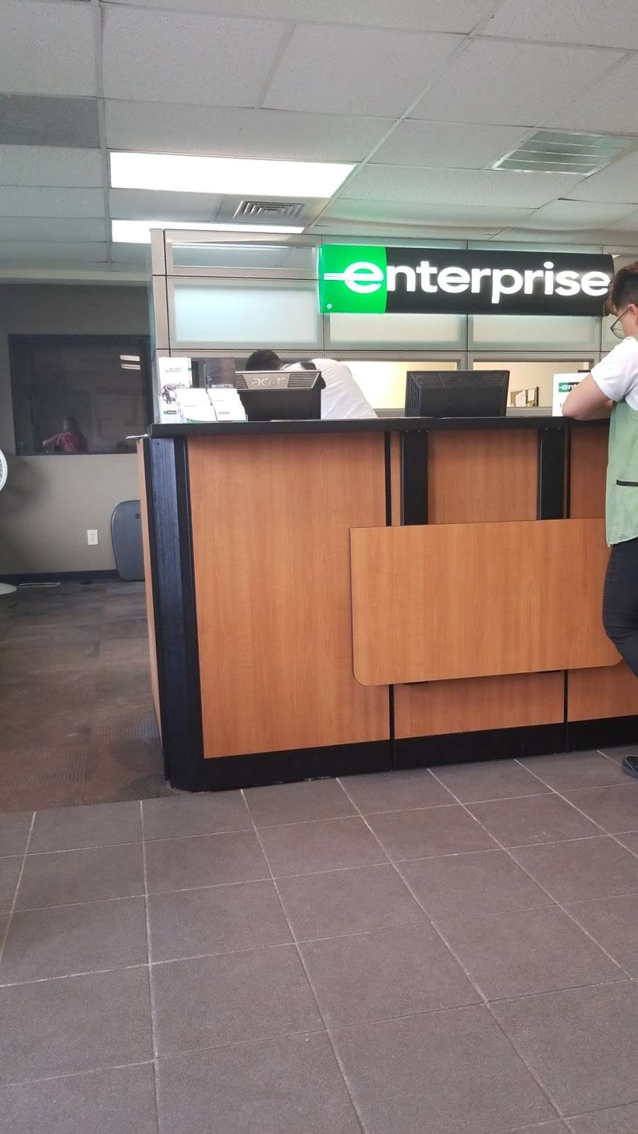 Enterprise Rent-A-Car | 6140 Hoffner Ave, Orlando, FL 32822 | Phone: (407) 243-1970