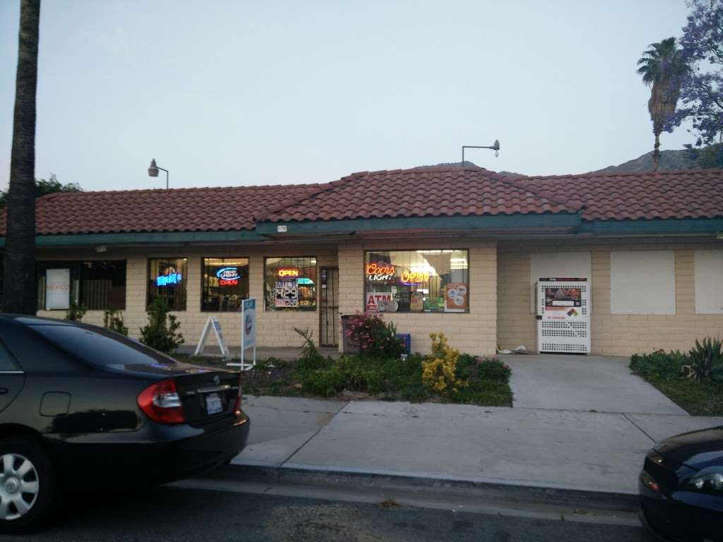 University Village Market | 3796 Watkins Dr, Riverside, CA 92507, USA | Phone: (951) 684-1100