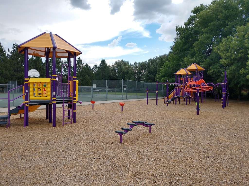 Sunnyside Park | 899 E 5th St, Loveland, CO 80537, USA | Phone: (970) 962-2727