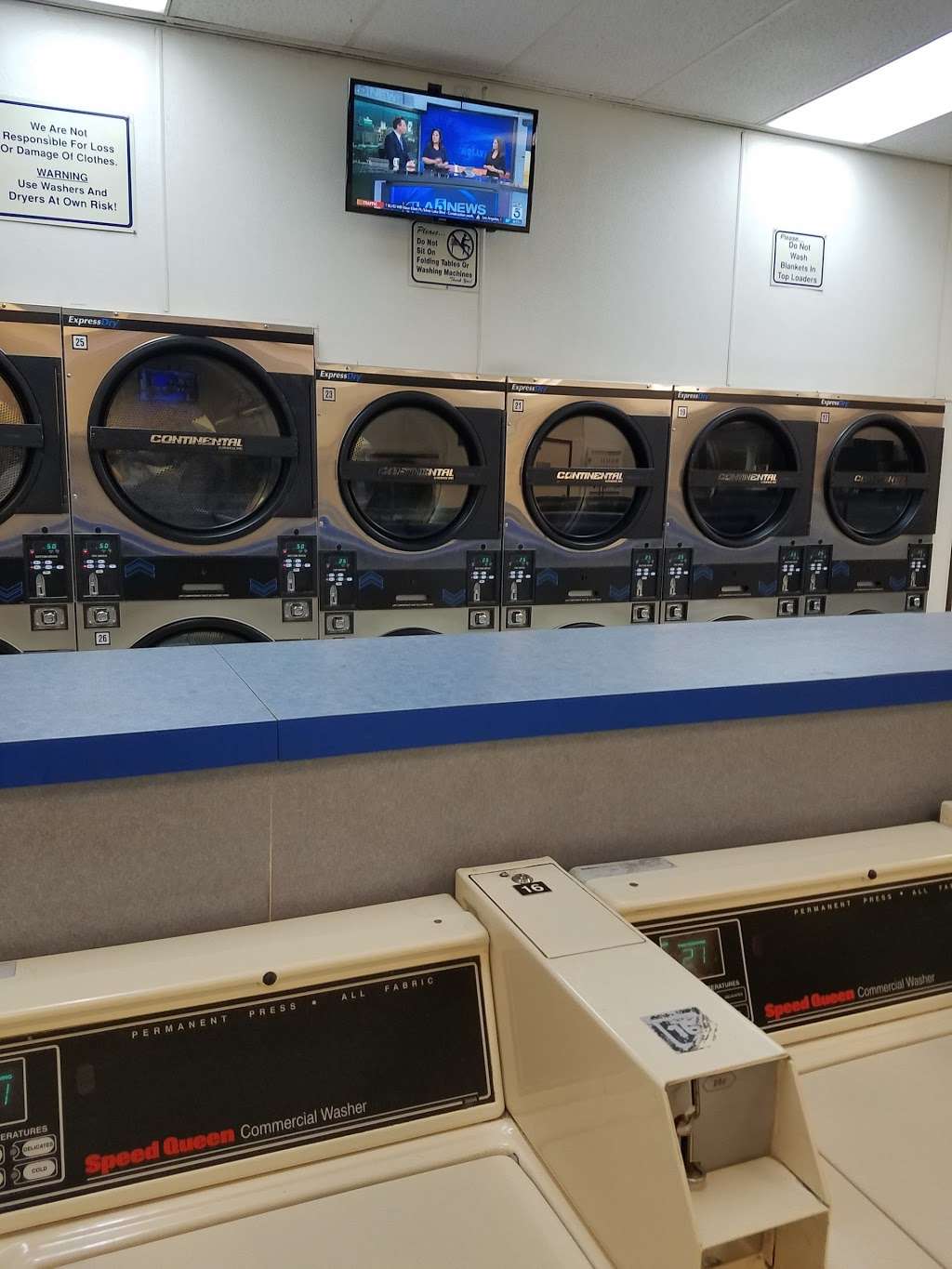 Maytag Coin Laundry And Fluff And Fold | 10311 Zelzah Ave, Northridge, CA 91326, USA | Phone: (818) 217-4179