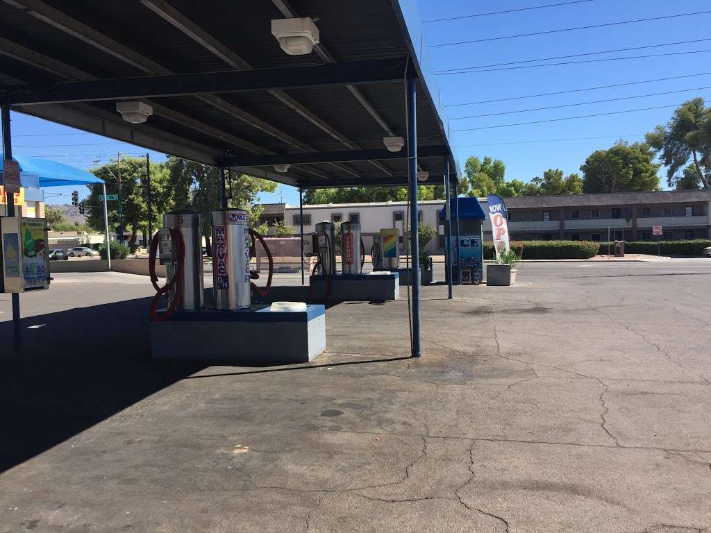 Weiss Guys Self Service Car and Dog Wash | 6332 N 12th St, Phoenix, AZ 85014, USA | Phone: (602) 923-2471