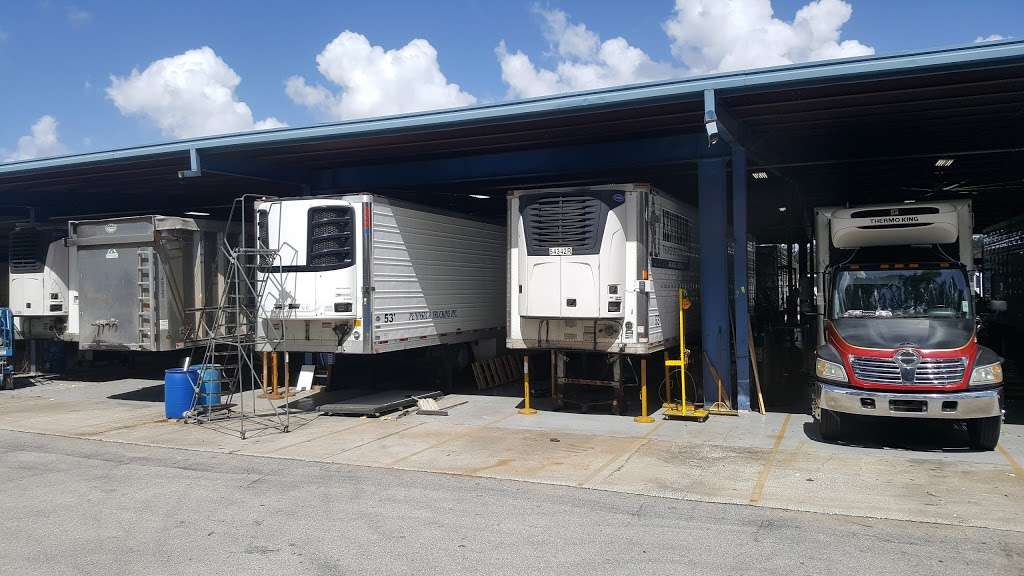 Florida Utility Trailers Inc | 1101 S Orange Blossom Trail, Apopka, FL 32703, USA | Phone: (407) 880-2211