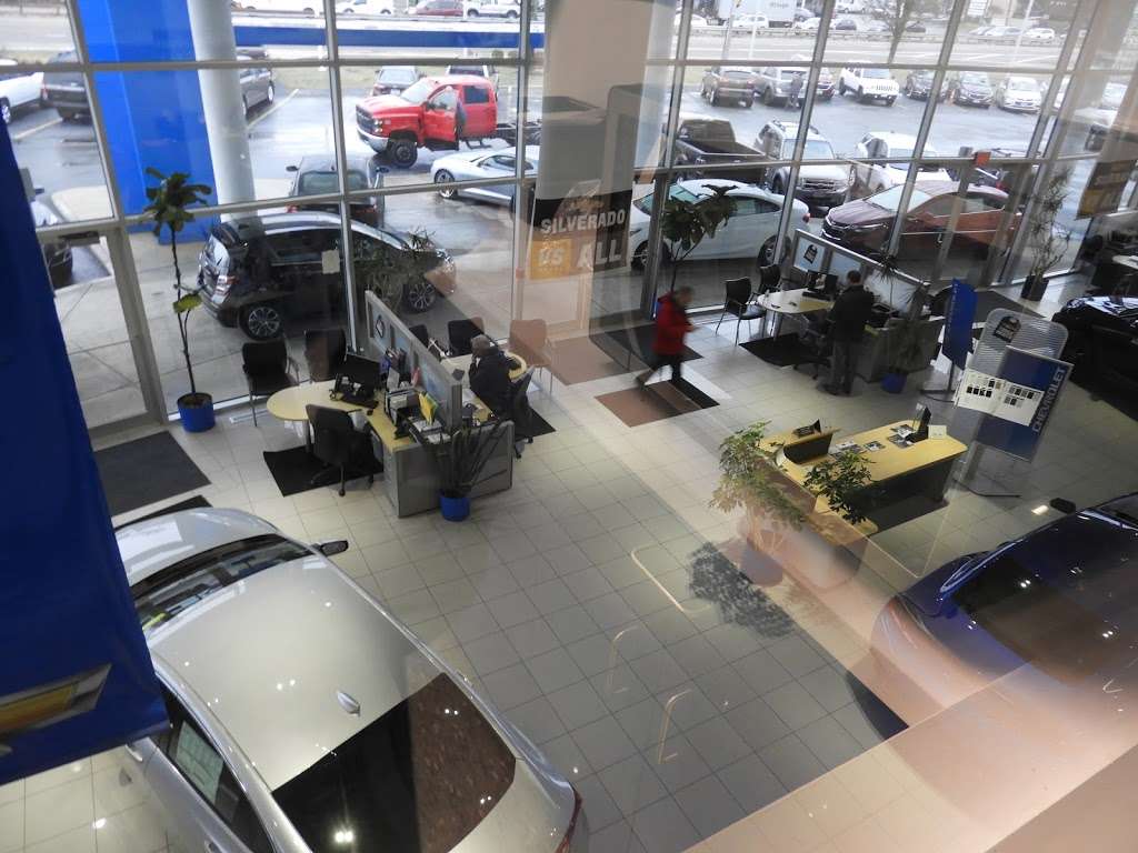 Herb Connolly Chevrolet, 350 Worcester Rd, Framingham, MA 01702