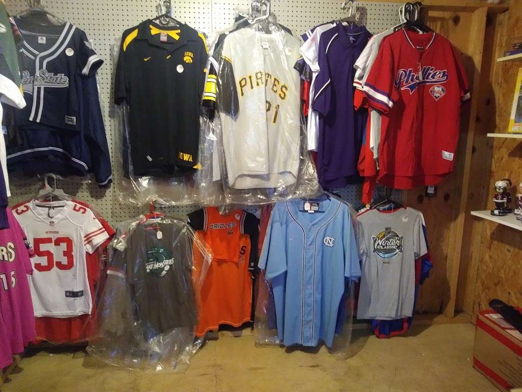 2nd Season Sports | 700 York Rd, Dover, PA 17315, USA | Phone: (717) 963-1801