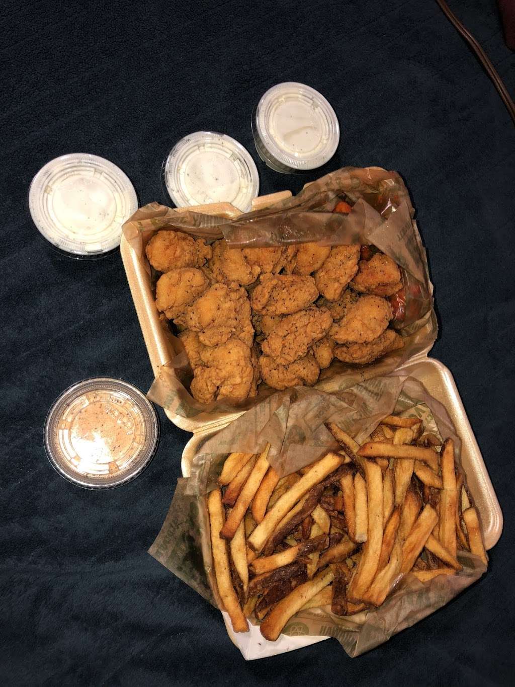 Wingstop | 7953 S Cicero Ave, Chicago, IL 60652, USA | Phone: (773) 838-9464