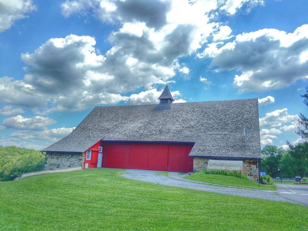 Springton Manor Farm | 860 Springton Rd, Glenmoore, PA 19343 | Phone: (610) 942-2450