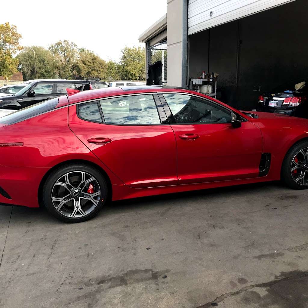 Community Kia | 4221 East Fwy, Baytown, TX 77521, USA | Phone: (832) 612-3807