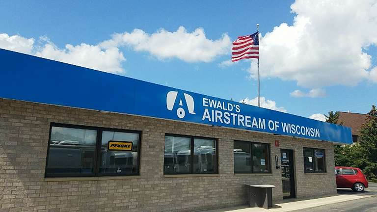 Ewalds Airstream of Wisconsin | 6269 S 108th St, Franklin, WI 53132, USA | Phone: (414) 427-2002