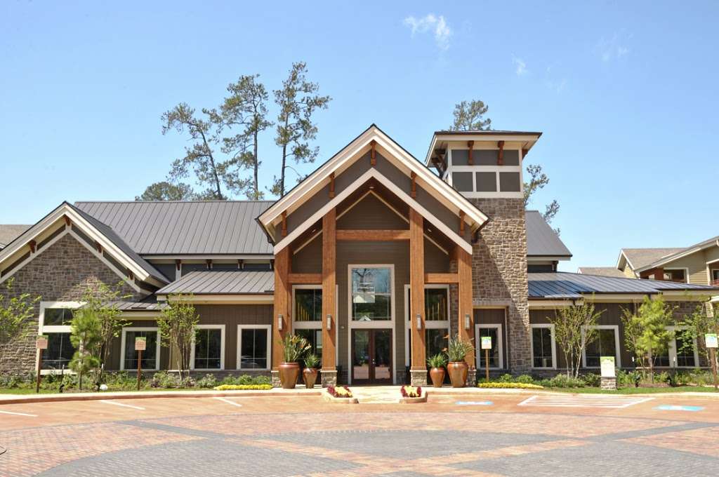 The Woodlands Lodge Apartments in Woodlands, TX | 2500 S Millbend Dr, The Woodlands, TX 77380, USA | Phone: (713) 987-3993