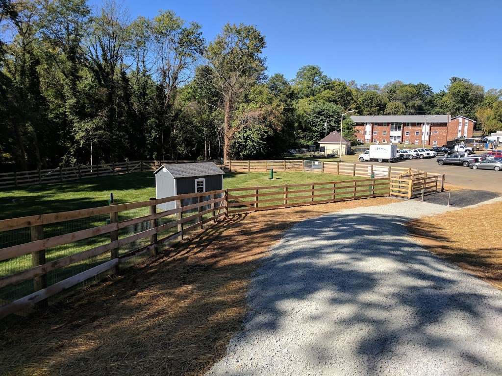 Warrenton Dog Park | 101 S 5th St, Warrenton, VA 20186, USA | Phone: (540) 349-2520