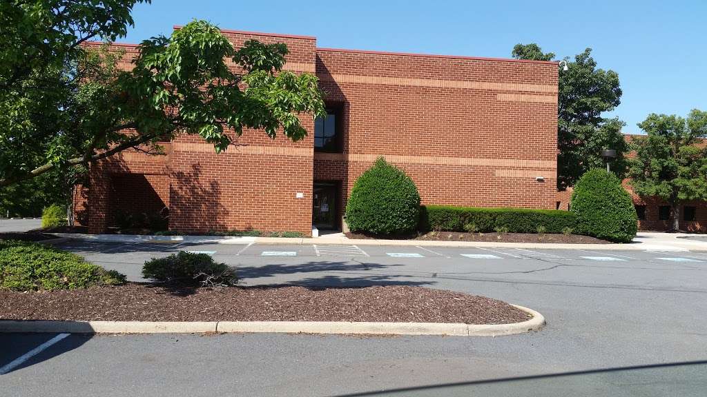 LMG�s Primary &amp; Immediate Care Center, 46440 Benedict Dr