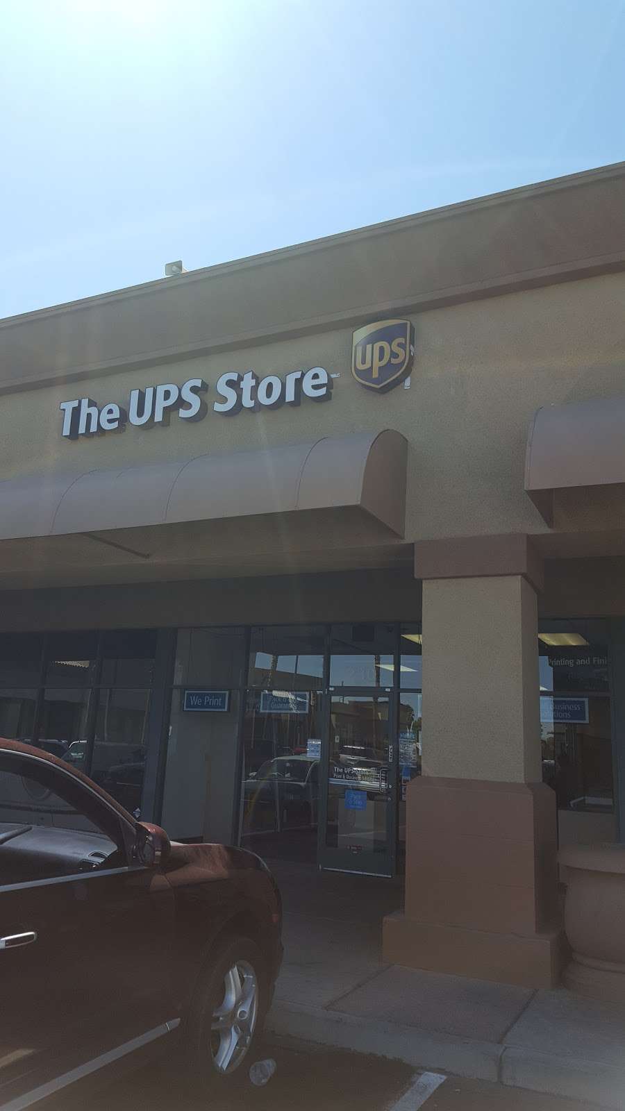 The UPS Store | 5841 E Charleston Blvd Ste 230, Las Vegas, NV 89142 | Phone: (702) 452-6400