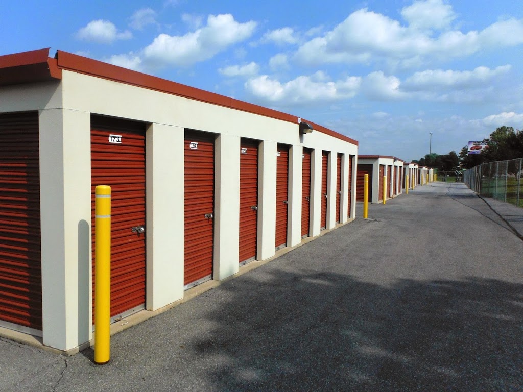 Storage World | 10 Hyneman Ln, Robesonia, PA 19551, USA | Phone: (610) 674-0495