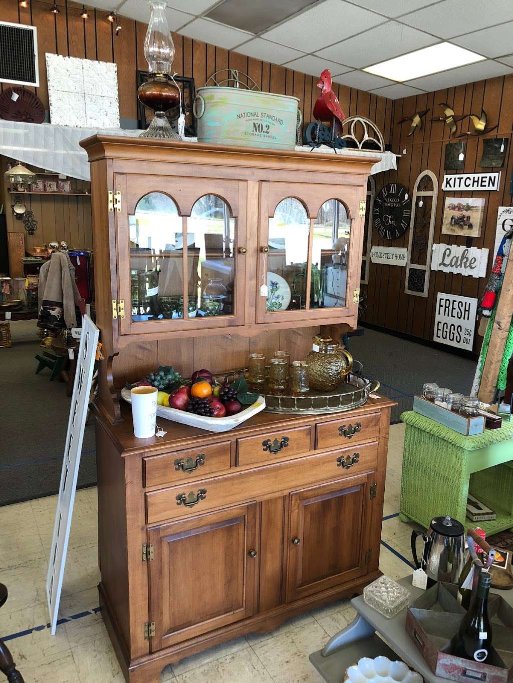 Yesteryears Antique Mall | 2305 Lincolnton Hwy, Cherryville, NC 28021, USA | Phone: (704) 477-6151