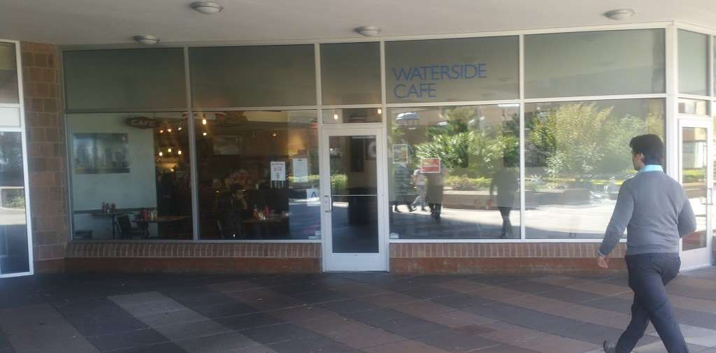 Waterside Cafe NYC | Photo 4 of 10 | Address: 25 Waterside Plaza, New York, NY 10010, USA | Phone: (212) 685-2233