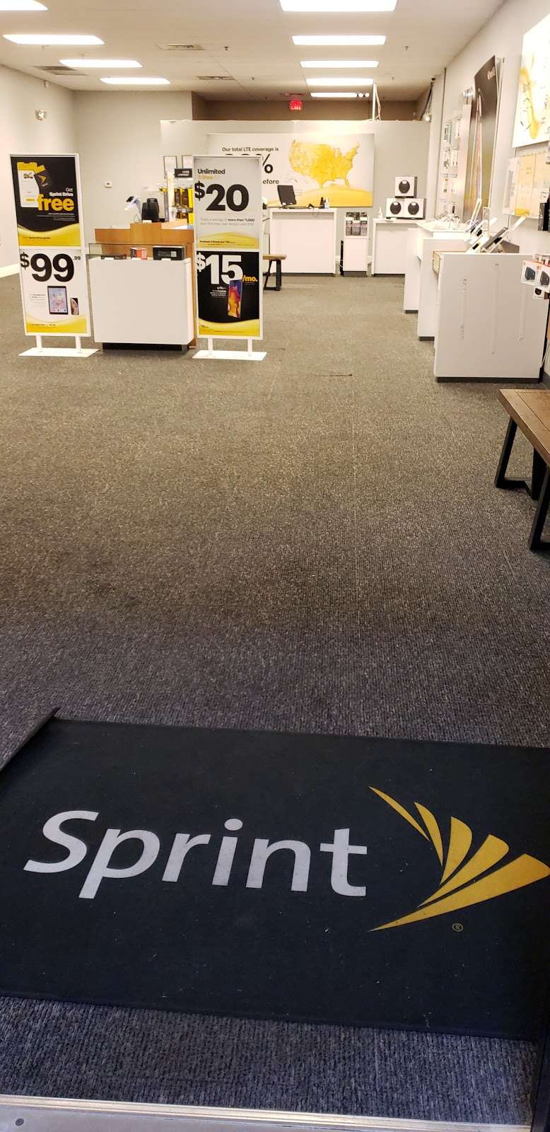 Sprint Store | 3843 Pleasant Hill Rd a102, Kissimmee, FL 34746, USA | Phone: (407) 343-4630