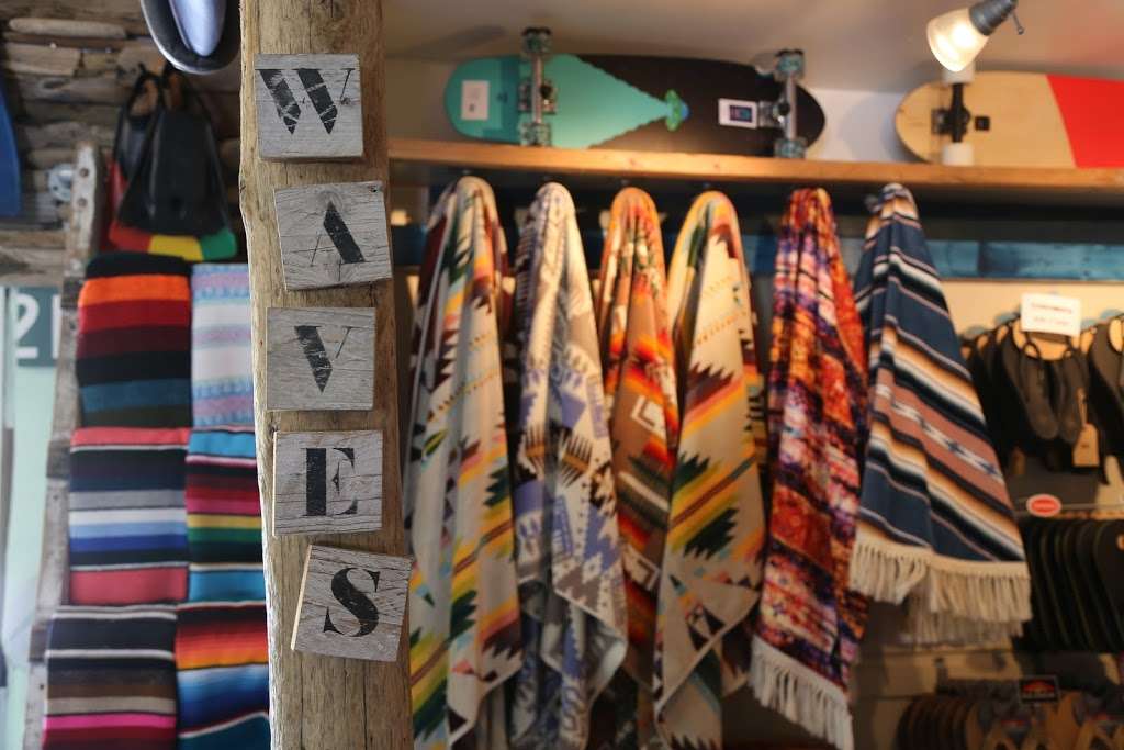 2 Mile Surf Shop | 22 Brighton Ave, Bolinas, CA 94924, USA | Phone: (415) 868-0264