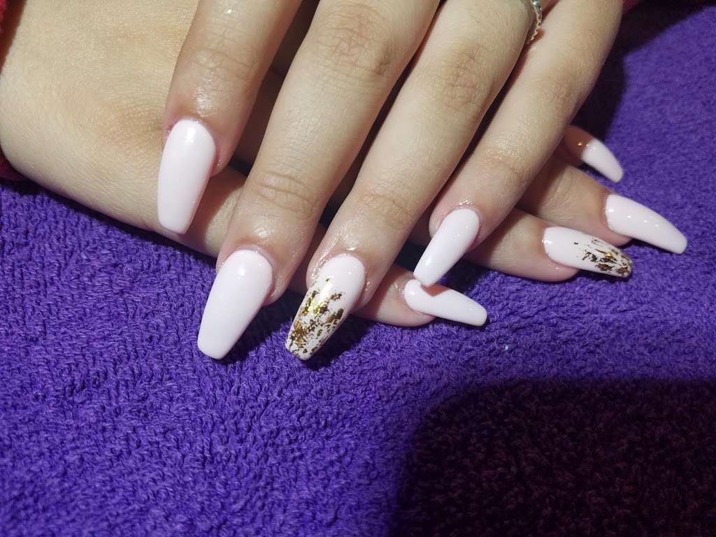 Glossy Nail Salon & Spa | 2180 W Bayshore Rd #110, Palo Alto, CA 94303, USA | Phone: (650) 526-2289