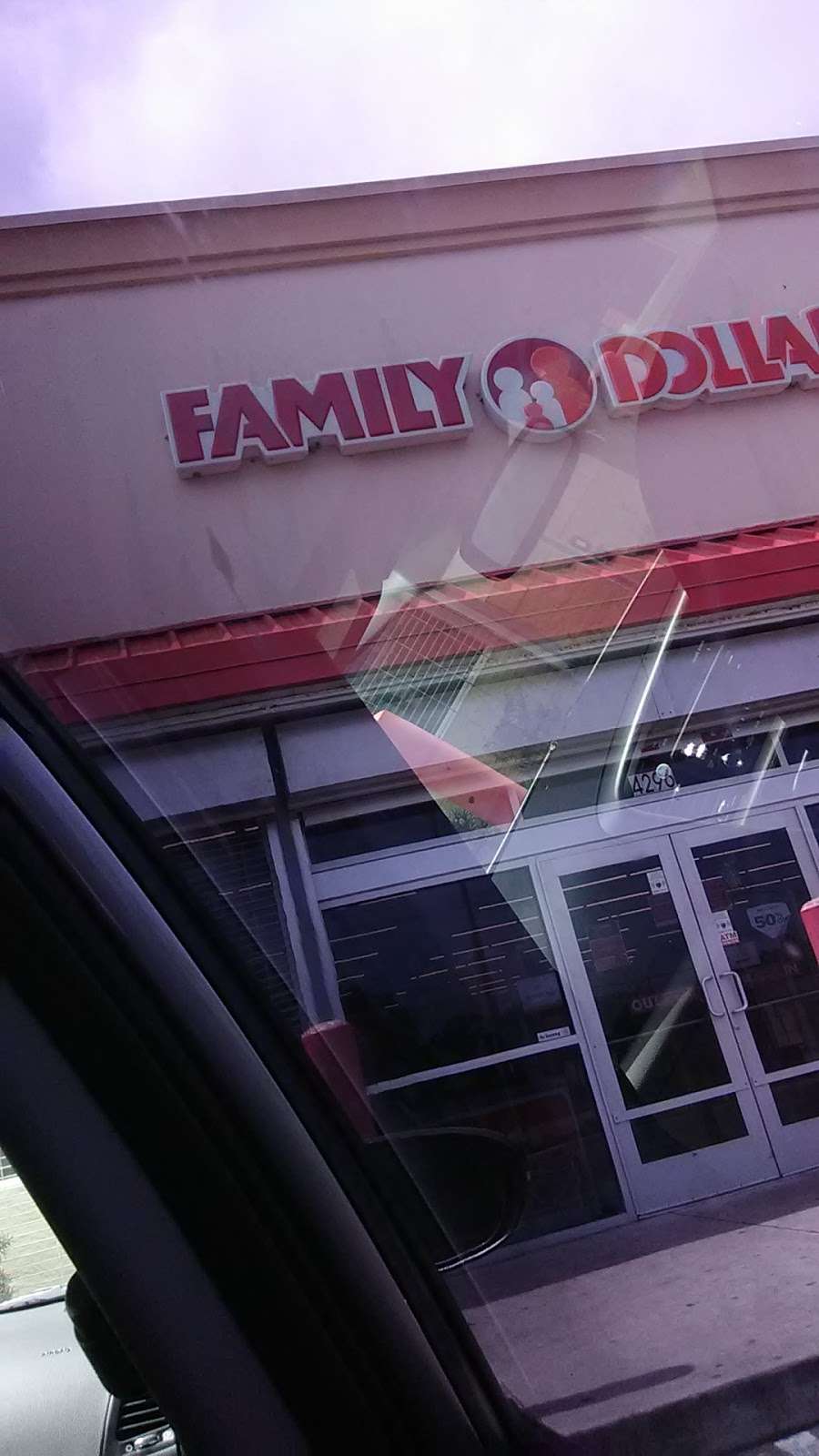 Family Dollar | 4296 Columbia St, Orlando, FL 32811, USA | Phone: (407) 513-4139