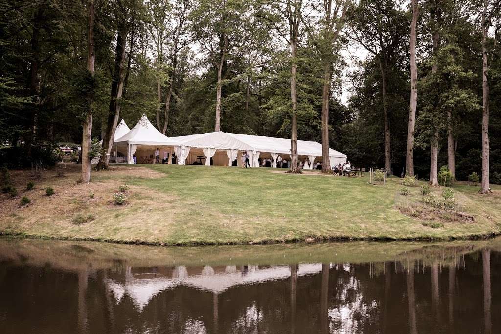 White Tent Events Limited - Marquee Hire Kent | Edenbridge Trading Estate, Unit 8, Hever Rd, Edenbridge TN8 5EA, UK | Phone: 01732 869968