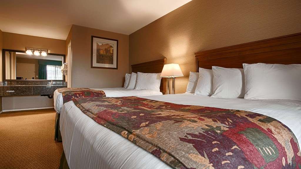 Best Western La Posada Motel | 827 W Ventura St, Fillmore, CA 93015 | Phone: (805) 524-0440